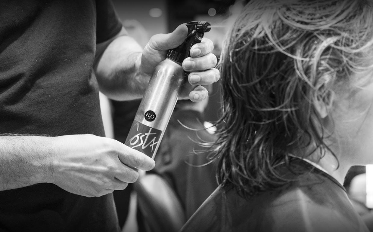 Backstage Costa Perruquer