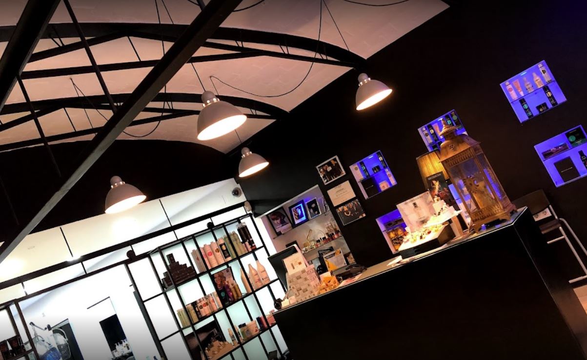 Banyoles Girona Perruquer Internacional Costa