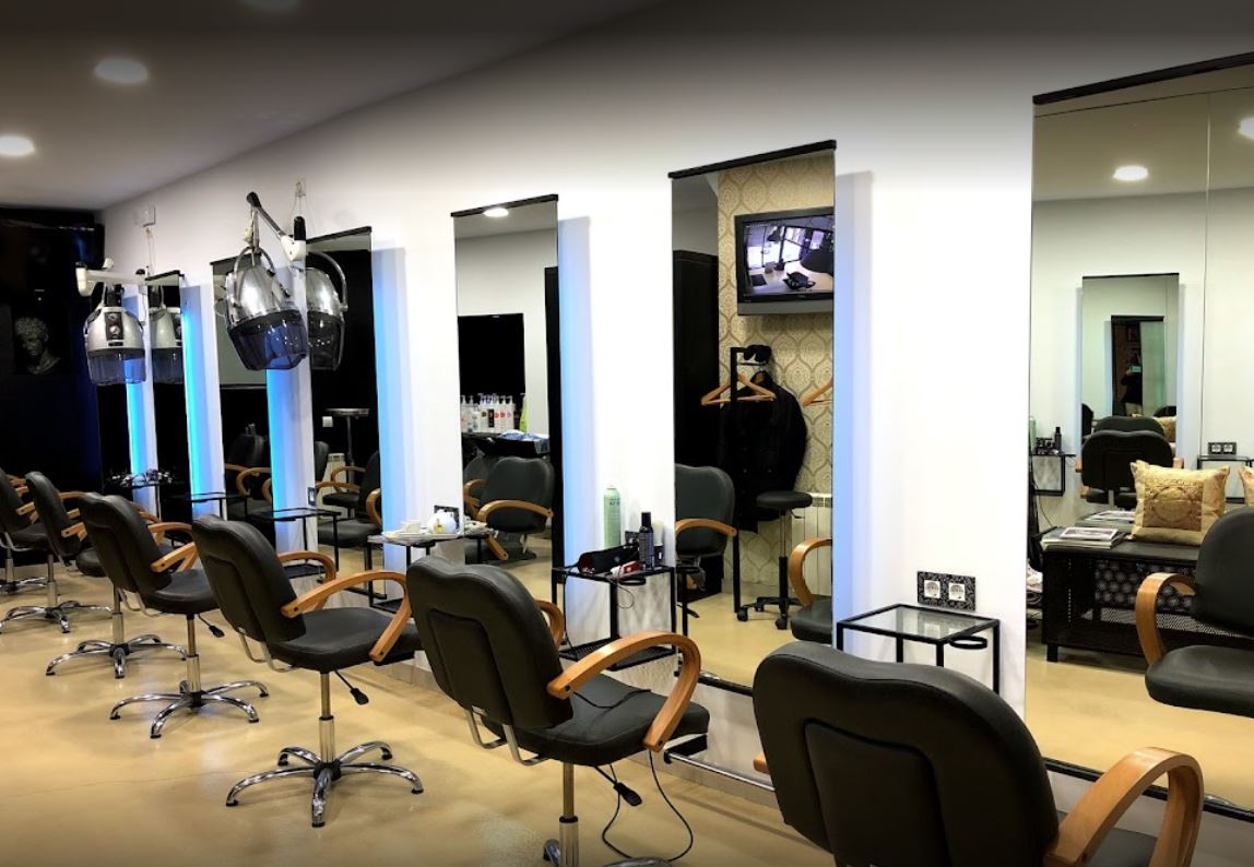 Banyoles Girona Perruquer Internacional Costa