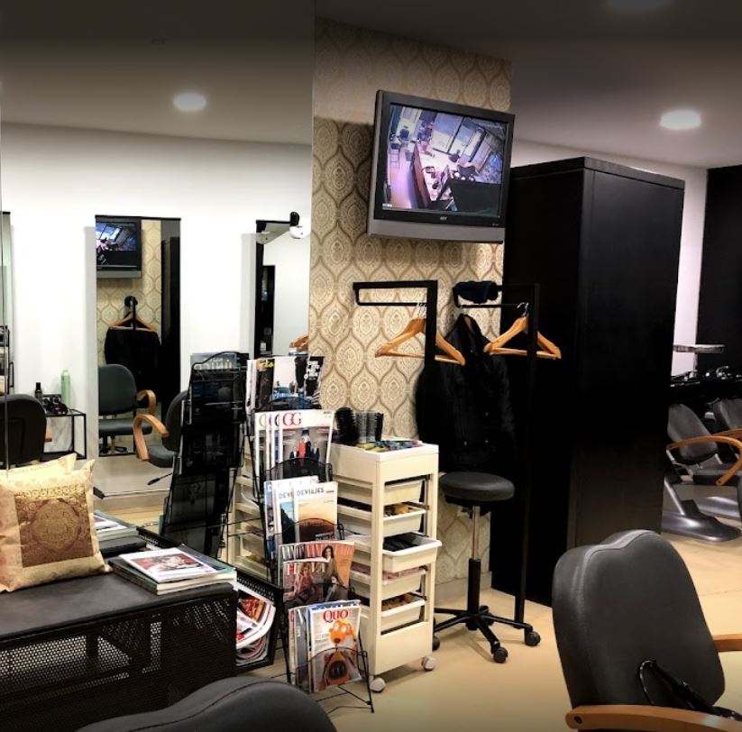 Banyoles Girona Perruquer Internacional Costa