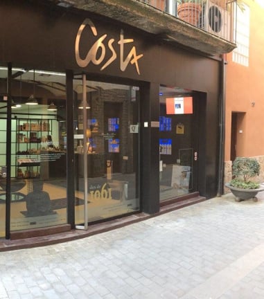 Banyoles Girona Perruquer Internacional Costa